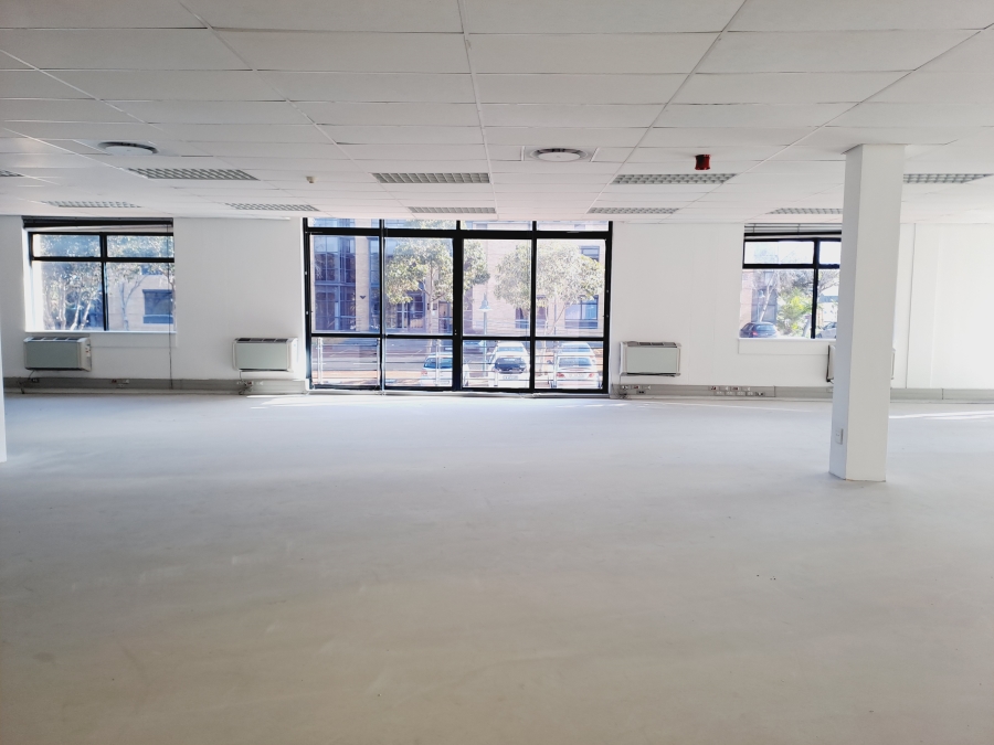 To Let commercial Property for Rent in Plattekloof Western Cape